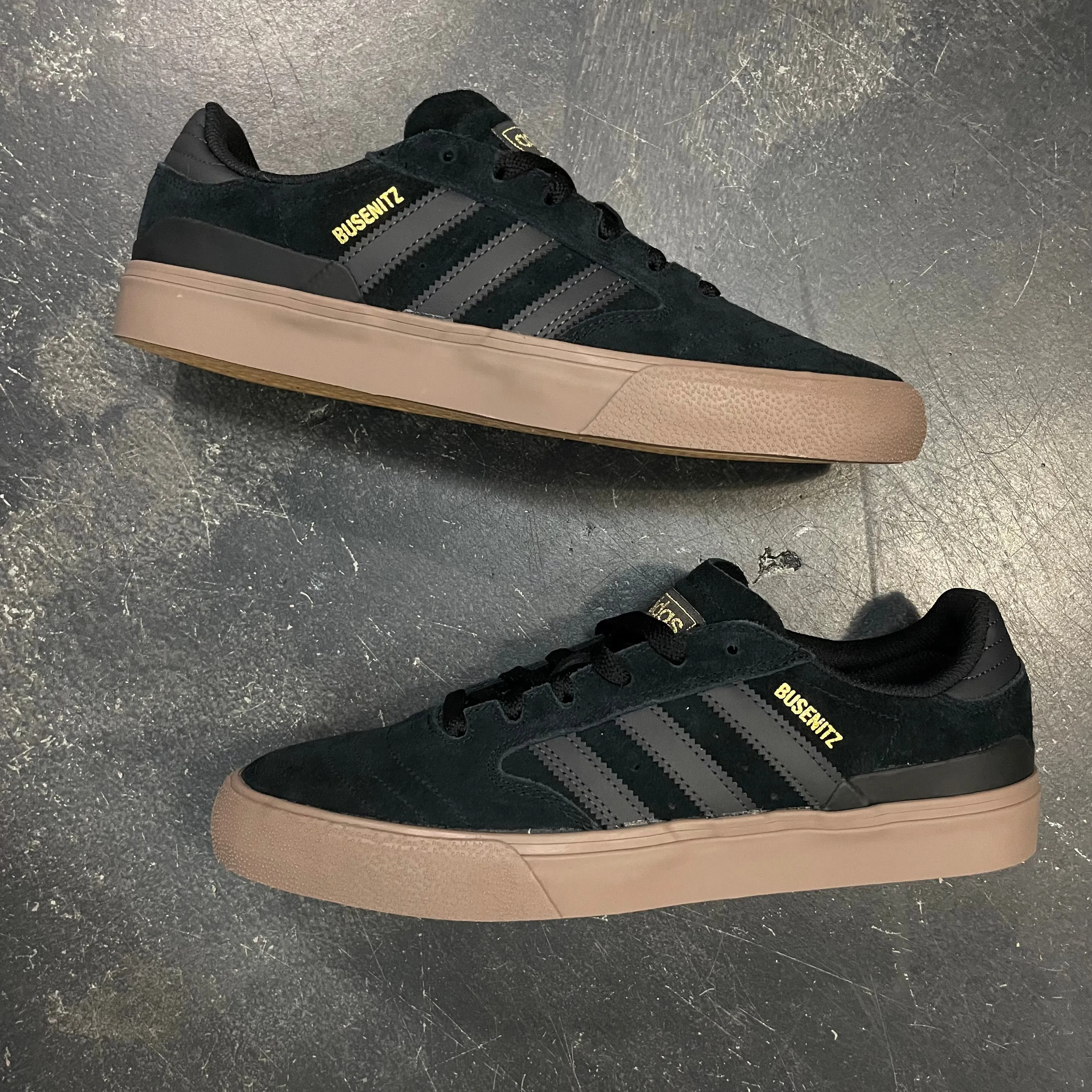 Adidas Busenitz Vulc II Black/Carbon/Gum