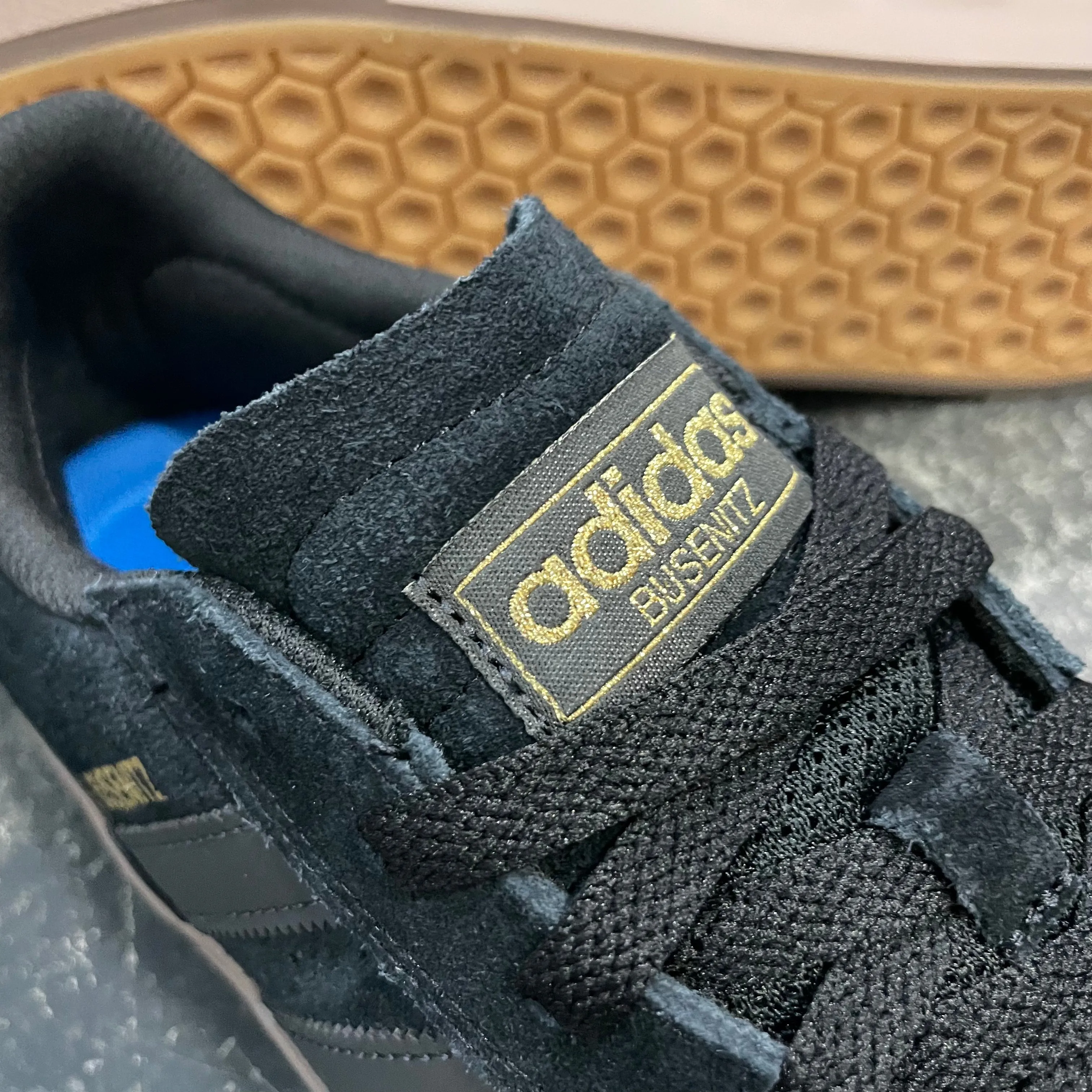 Adidas Busenitz Vulc II Black/Carbon/Gum