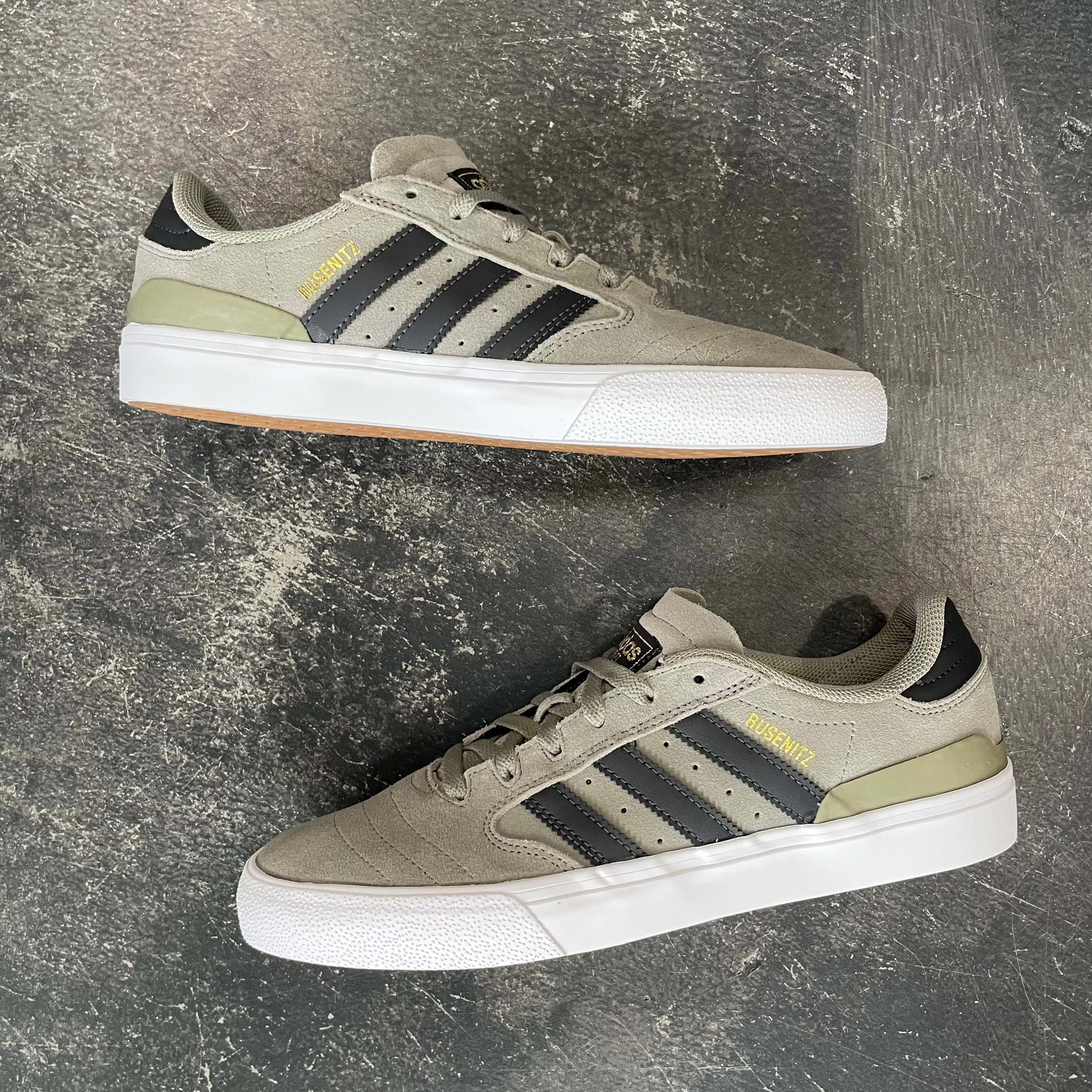Adidas Busenitz Vulc II Silver Pebble/Carbon