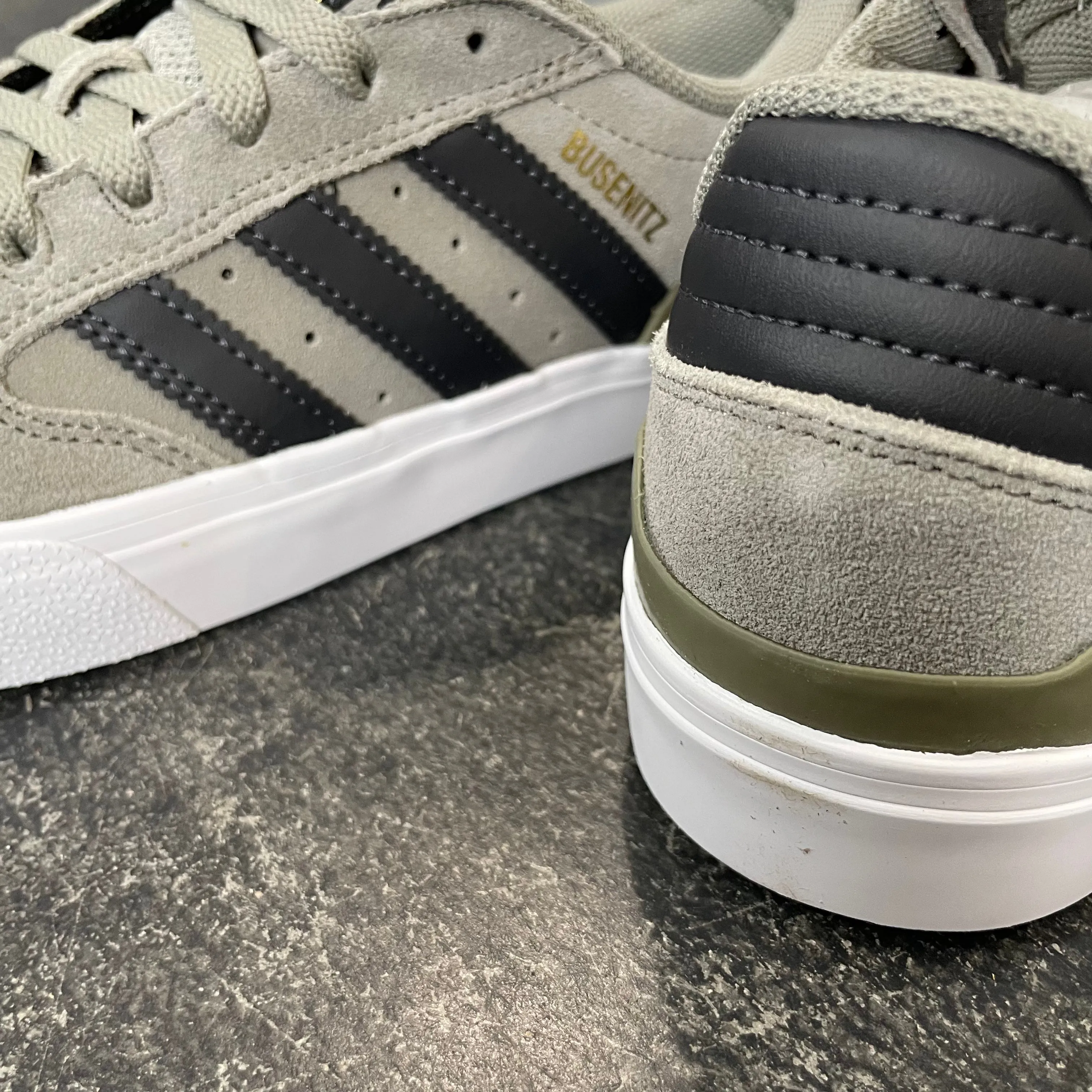 Adidas Busenitz Vulc II Silver Pebble/Carbon
