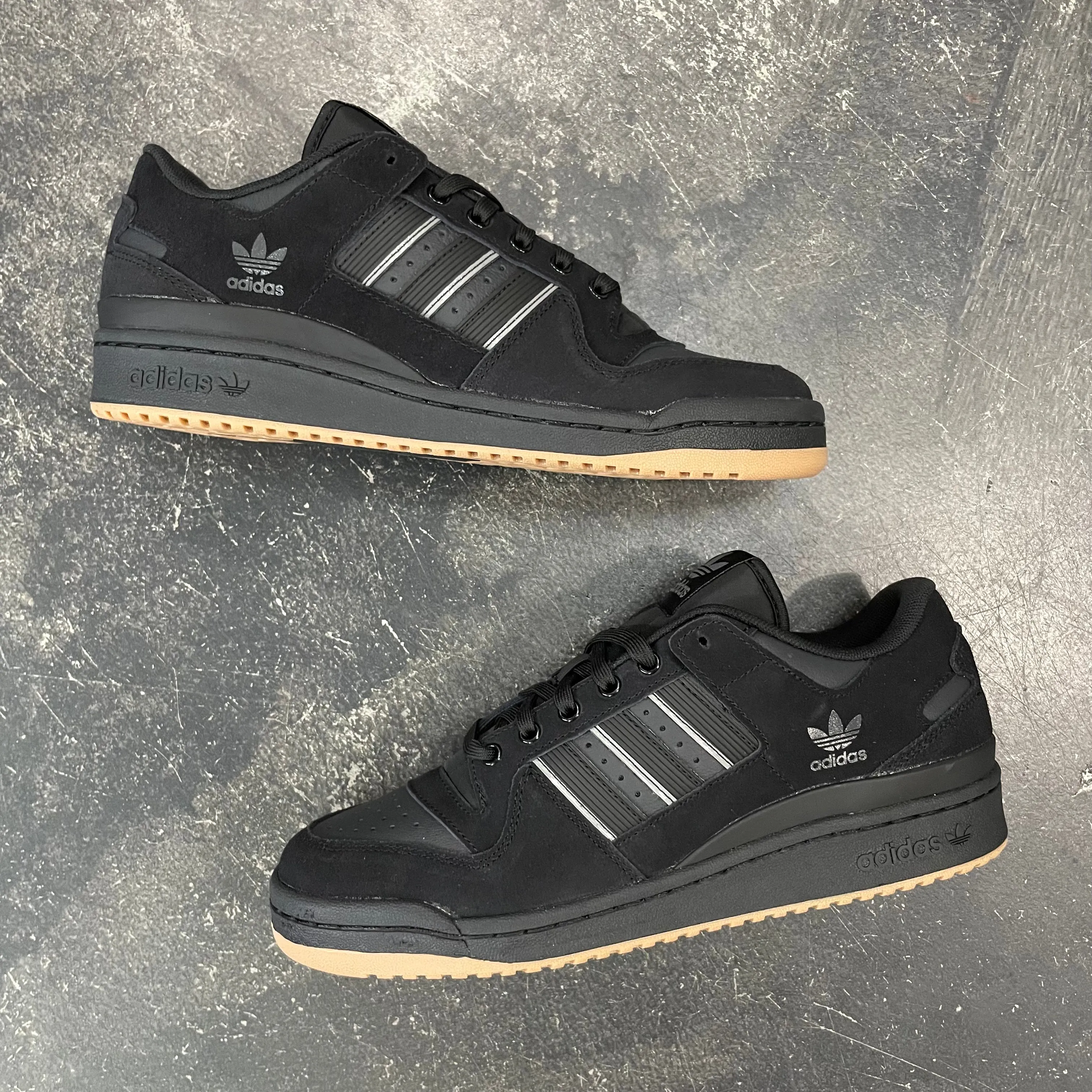 Adidas Forum 84 Low ADV Black/Carbon/Grey