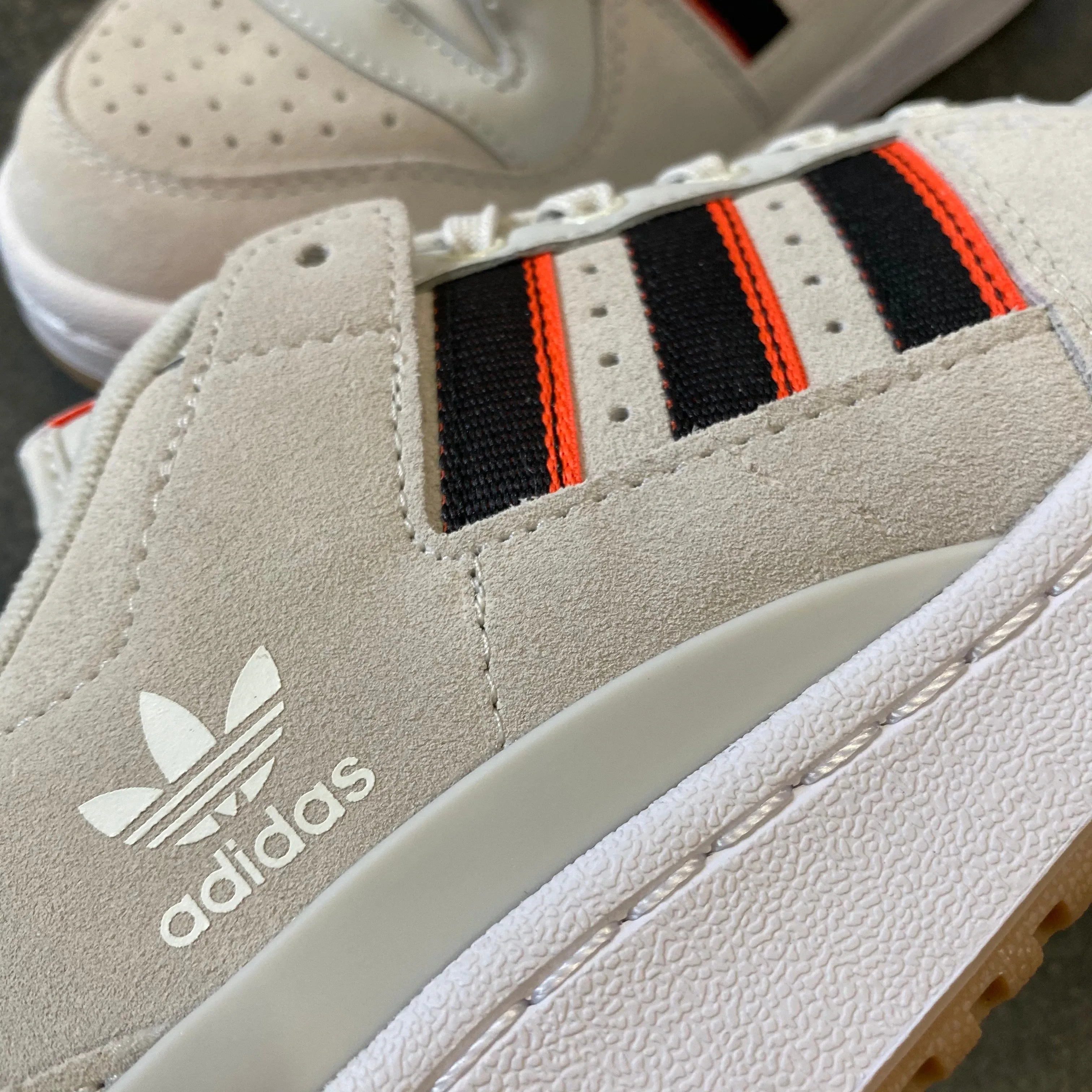 Adidas Forum 84 Low ADV Grey/Orange/Black