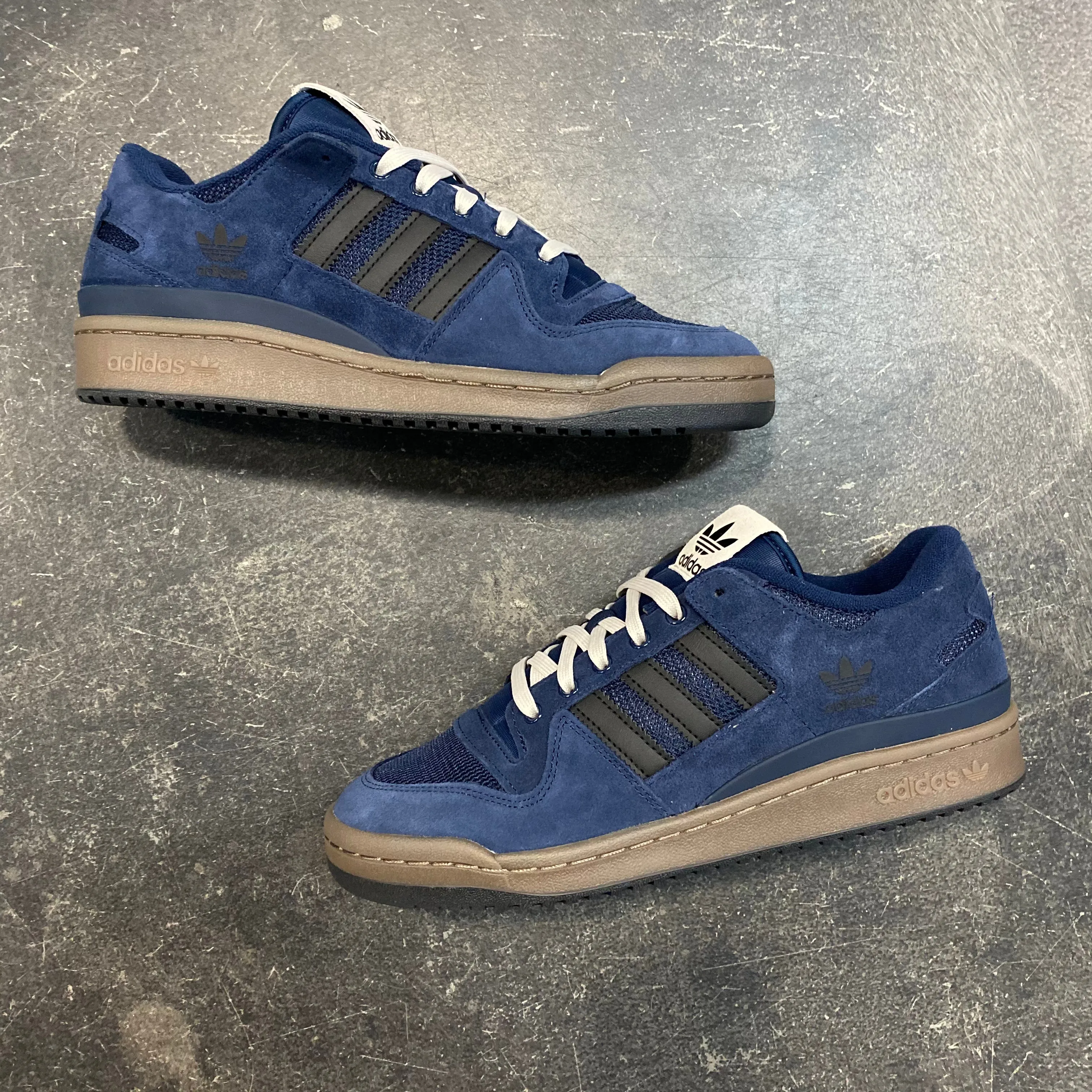 Adidas Forum 84 Low ADV Navy/Black