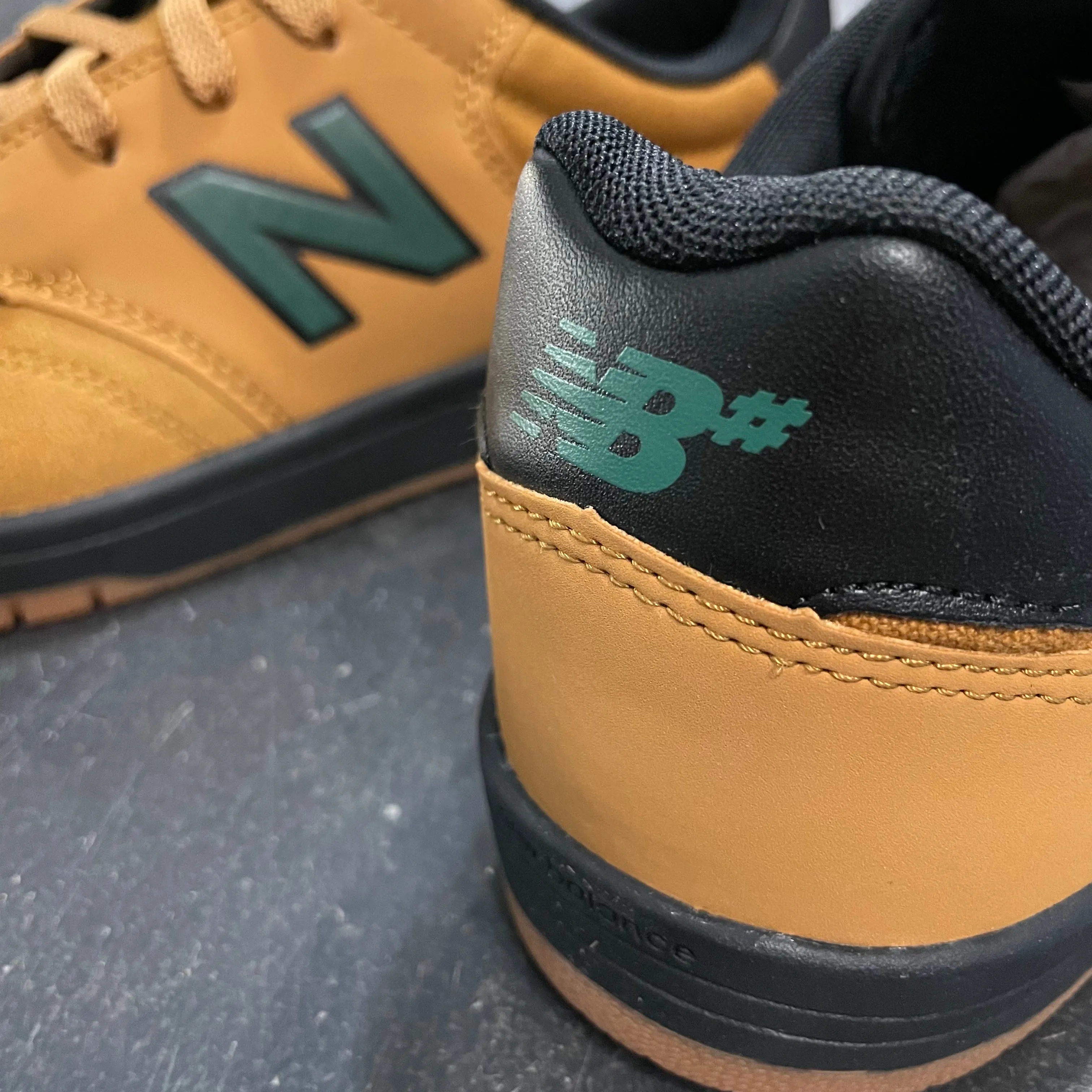 New Balance Numeric 425 Brown/Green