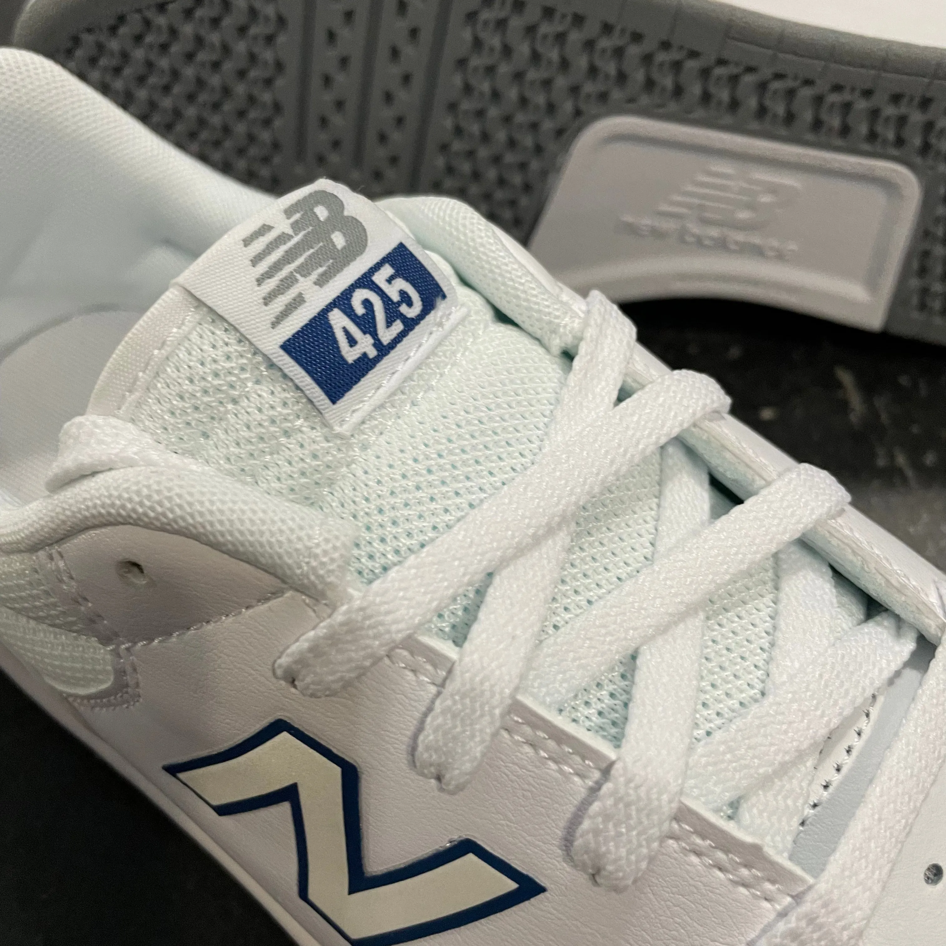New Balance Numeric 425 White/Blue